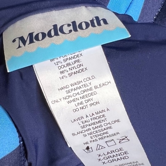 ModCloth Lahaina Living Striped Bikini Top - Picture 4 of 5